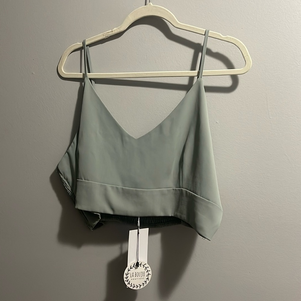 GeeGee Bandeau Vneck Adjustable Strap Cropped Tank NWT